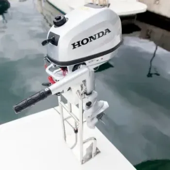 Outboard engine