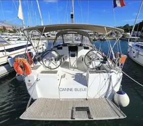 CANNE BLEUE