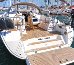 Vela Tonka